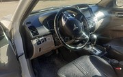 Mitsubishi Pajero Sport, 2.5 автомат, 2014, внедорожник 