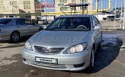 Toyota Camry, 2.4 механика, 2005, седан 