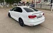 Volkswagen Jetta, 1.6 механика, 2015, седан Актобе