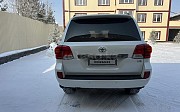 Toyota Land Cruiser, 4.6 автомат, 2015, внедорожник Усть-Каменогорск