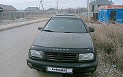 Volkswagen Vento, 1.8 автомат, 1994, седан Есик