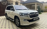 Toyota Land Cruiser, 4.6 автомат, 2017, внедорожник Алматы