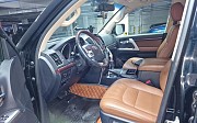 Toyota Land Cruiser, 4.6 автомат, 2014, внедорожник Алматы