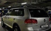 Volkswagen Touareg, 3.2 автомат, 2004, кроссовер 