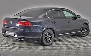 Volkswagen Passat, 1.8 робот, 2013, седан Алматы