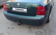 Volkswagen Passat, 1.6 механика, 2000, седан Усть-Каменогорск