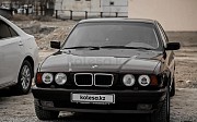 BMW 520, 2 механика, 1995, седан Туркестан