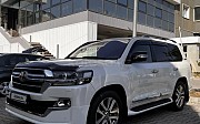 Toyota Land Cruiser, 4.6 автомат, 2018, внедорожник Шымкент