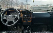 Volkswagen Passat, 1.8 механика, 1995, седан Тараз