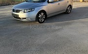 Kia Cerato, 1.6 механика, 2012, седан 