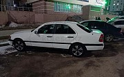 Mercedes-Benz C 180, 1.8 механика, 1993, седан Астана