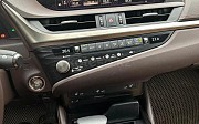 Lexus ES 250, 2.5 автомат, 2020, седан Экибастуз