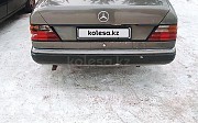 Mercedes-Benz E 230, 2.3 механика, 1990, седан Астана
