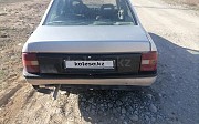 Opel Vectra, 1.6 механика, 1992, седан 