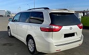 Toyota Sienna, 3.5 автомат, 2015, минивэн Уральск