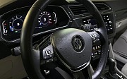 Volkswagen Tiguan, 2 робот, 2020, кроссовер Алматы