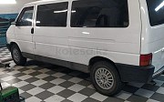 Volkswagen Transporter, 2.4 механика, 1993, минивэн Уральск