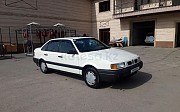 Volkswagen Passat, 1.8 механика, 1990, седан Алматы