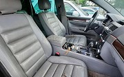 Volkswagen Touareg, 4.2 автомат, 2004, кроссовер Өскемен