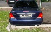 Ford Focus, 1.6 механика, 2004, седан 