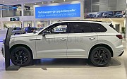 Volkswagen Touareg, 3 автомат, 2022, кроссовер Астана