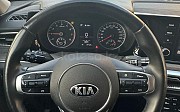 Kia K5, 2 автомат, 2021, седан Алматы