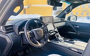 Lexus LX 600, 3.5 автомат, 2022, внедорожник Уральск