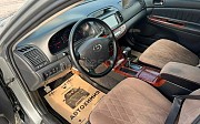 Toyota Camry, 3 автомат, 2004, седан 