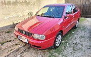 Volkswagen Polo, 1.6 автомат, 2001, седан 