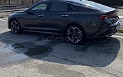 Kia K5, 2 автомат, 2021, седан Алматы