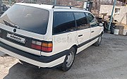 Volkswagen Passat, 1.8 механика, 1992, универсал Алматы