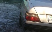 Mercedes-Benz E 230, 2.3 механика, 1992, седан Павлодар