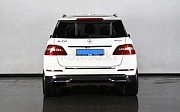 Mercedes-Benz ML 350, 3.5 автомат, 2013, кроссовер Астана