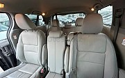 Toyota Sienna, 3.5 автомат, 2016, минивэн Атырау