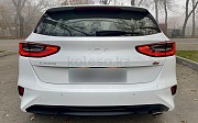 Kia Cee’d, 1.6 автомат, 2022, хэтчбек 