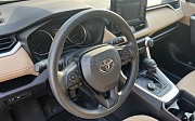 Toyota RAV 4, 2.5 вариатор, 2022, кроссовер Алматы