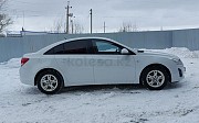 Chevrolet Cruze, 1.6 механика, 2012, седан Уральск