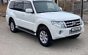 Mitsubishi Pajero, 3 автомат, 2012, внедорожник 