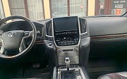 Toyota Land Cruiser, 4.6 автомат, 2017, внедорожник Усть-Каменогорск