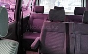 Volkswagen Caravelle, 2.5 механика, 1993, минивэн 