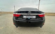 Lexus ES 250, 2.5 автомат, 2013, седан 