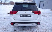 Mitsubishi Outlander, 2 вариатор, 2021, кроссовер Уральск