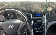 Hyundai Sonata, 2.4 автомат, 2011, седан Уральск