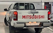 Mitsubishi L200, 2.4 автомат, 2022, пикап Алматы
