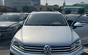 Volkswagen Touareg, 3 автомат, 2015, кроссовер Астана