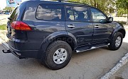 Mitsubishi Pajero Sport, 2.5 автомат, 2012, внедорожник 