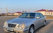 Mercedes-Benz E 320, 3.2 автомат, 2001, седан 