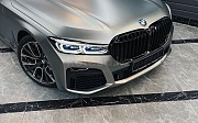 BMW 750, 4.4 автомат, 2021, седан 