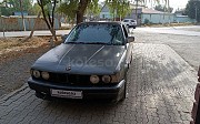 BMW 520, 2 механика, 1988, седан Қордай
