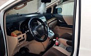 Toyota Alphard, 2.4 автомат, 2010, минивэн 